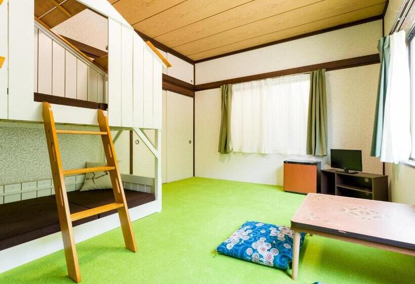 Yuraku Izuoshima  Hostel
