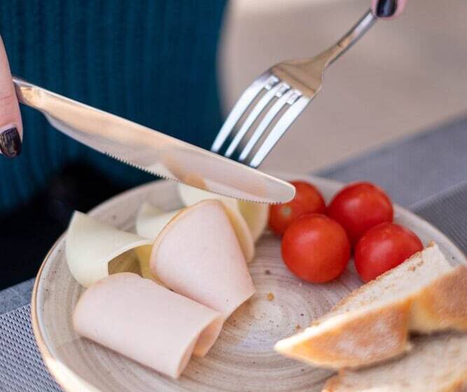 Batelo   Adults Only