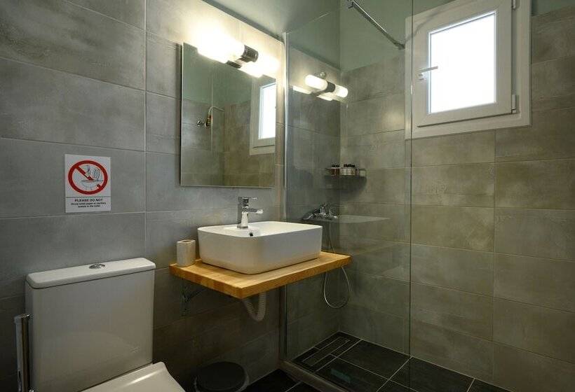 Batelo   Adults Only