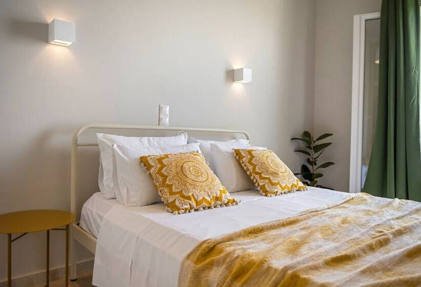 Batelo   Adults Only