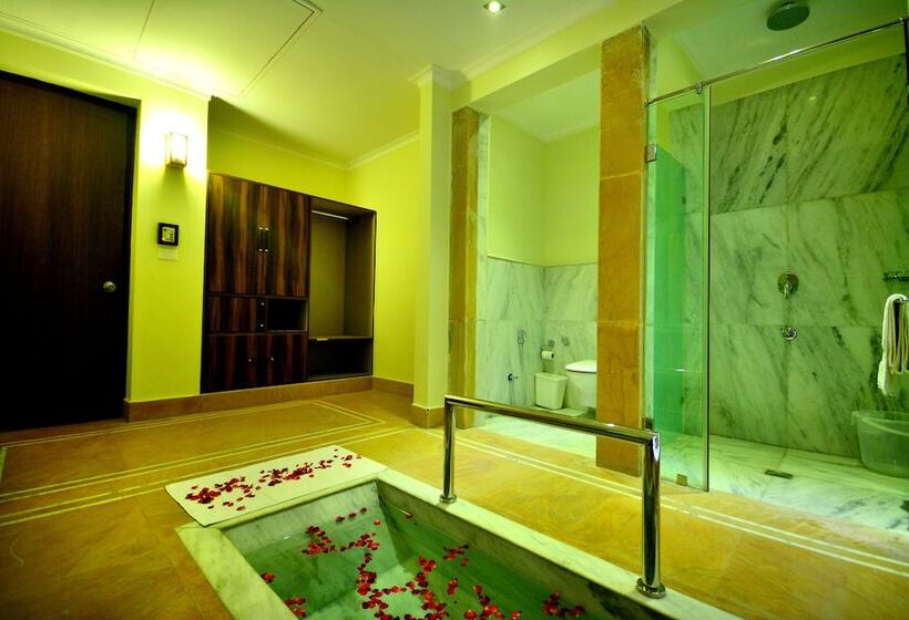 ホテル Treehouse Achrol Niwas