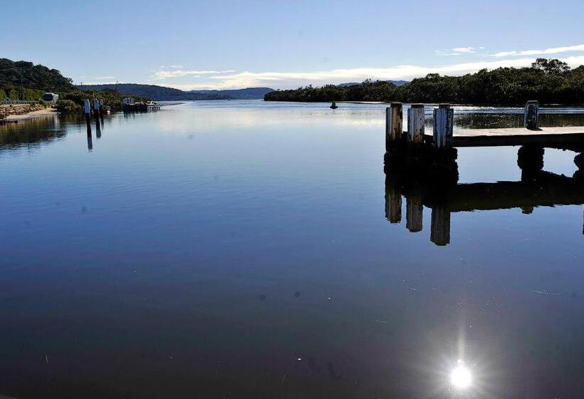 Bayview Hotel Woy Woy