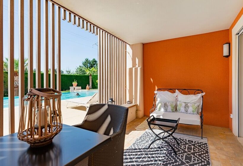 مبيت وإفطار La Petite Aiguebonne