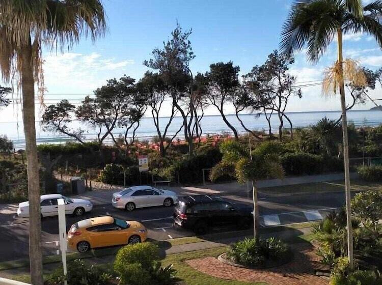 Camargue Beachfront Apartments