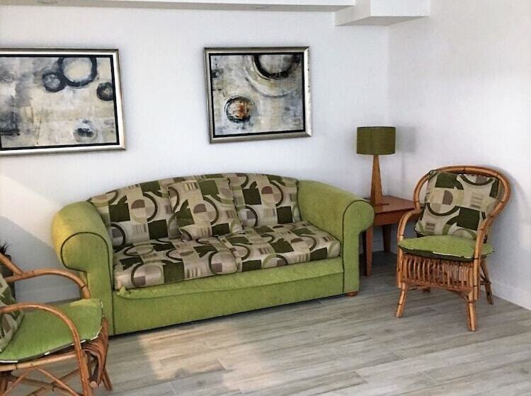 Camargue Beachfront Apartments