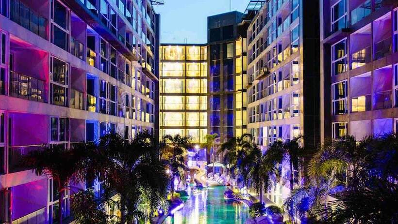 Azure Hotel Pattaya