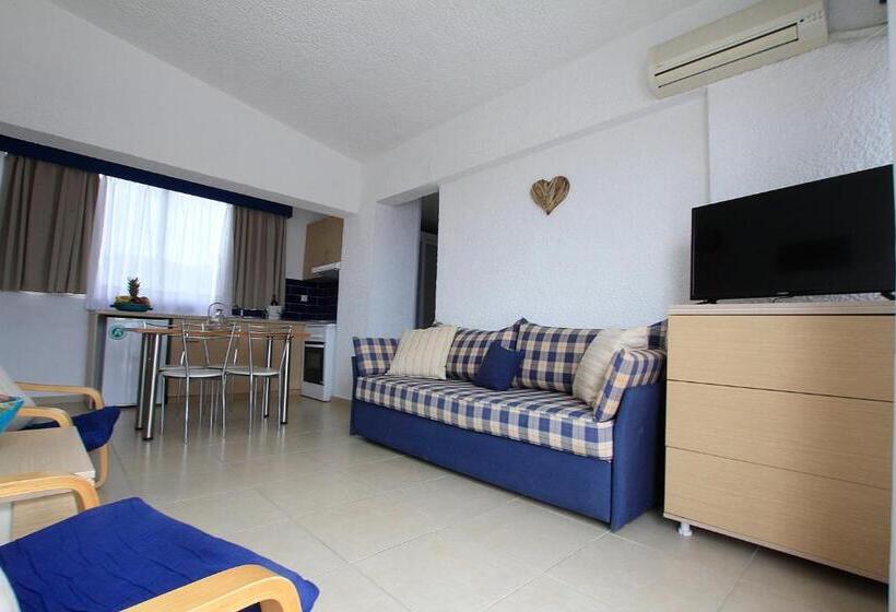 Christiana Hotel Apartments