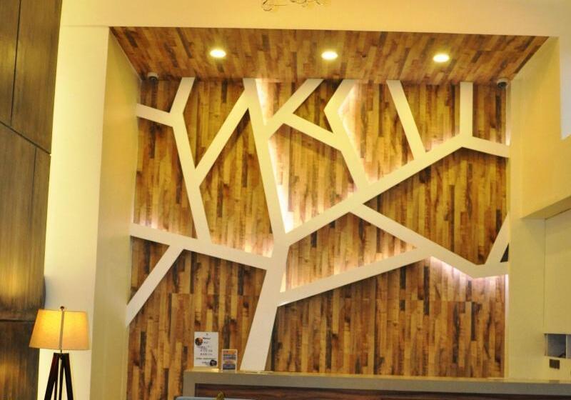 Отель Ferra Premier By Jg