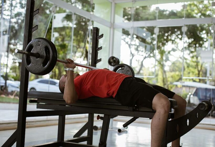 ホテル Aguativa Golf Resort