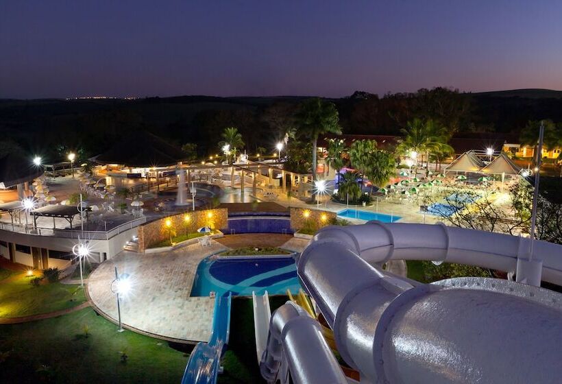 ホテル Aguativa Golf Resort