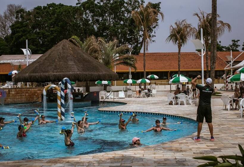 ホテル Aguativa Golf Resort