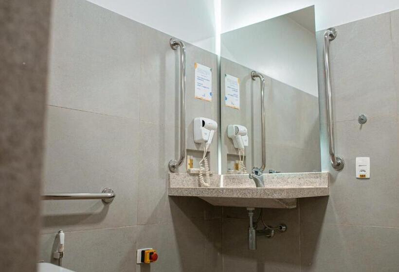 ホテル Aguativa Golf Resort