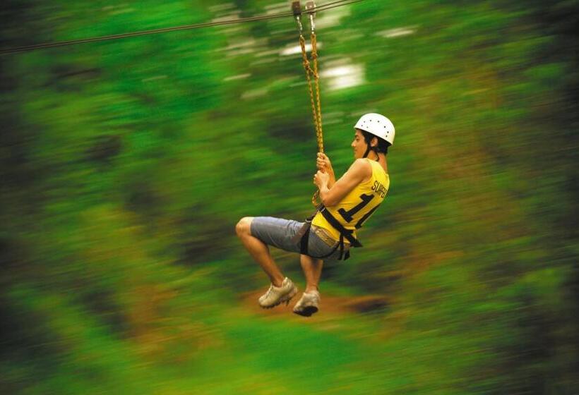 فندق Aguativa Golf Resort