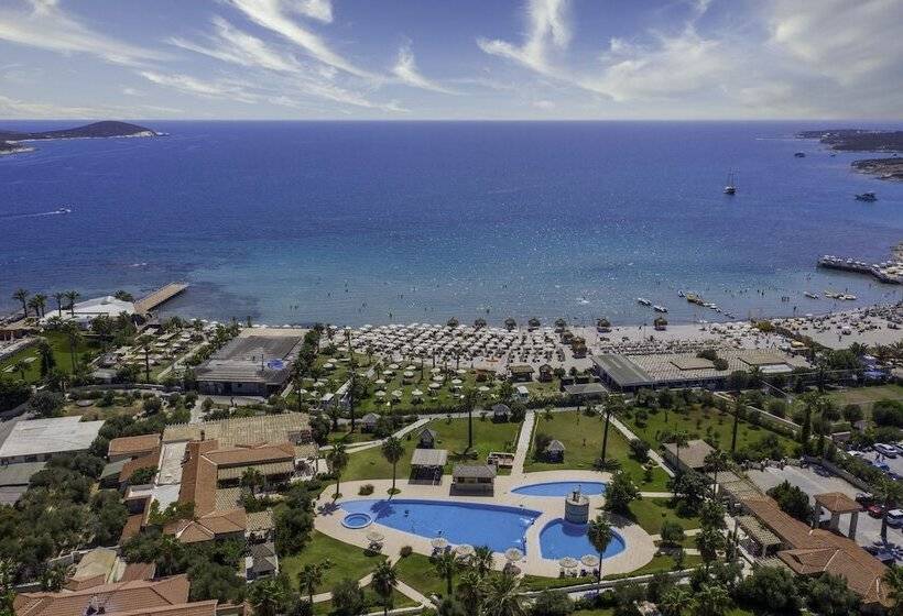 בית מלון כפרי Alaçatı Beach Resort