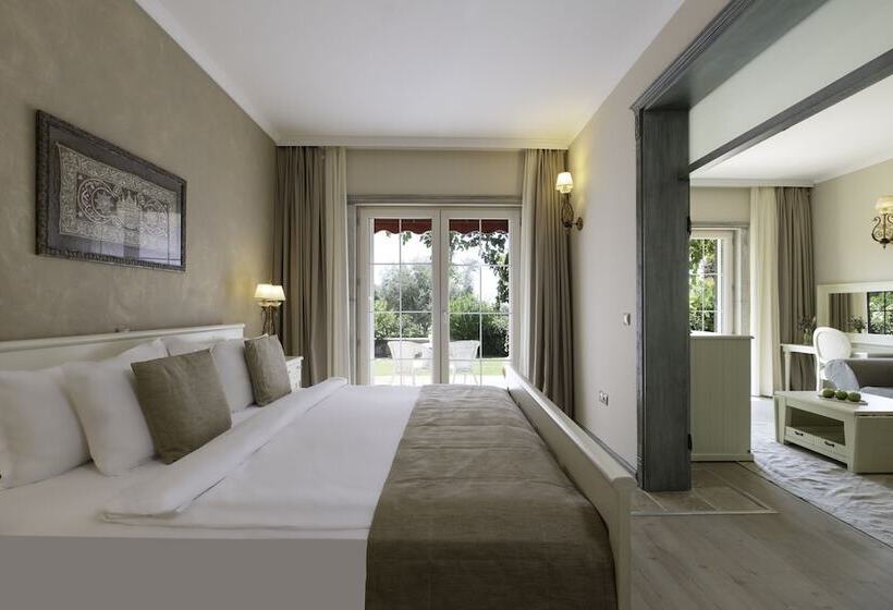 فندق Alaçatı Beach Resort