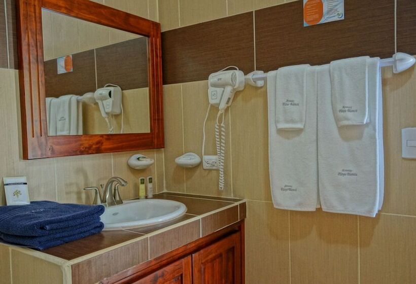 호텔 Arenas En Punta Leona