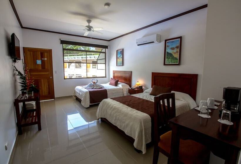 호텔 Arenas En Punta Leona