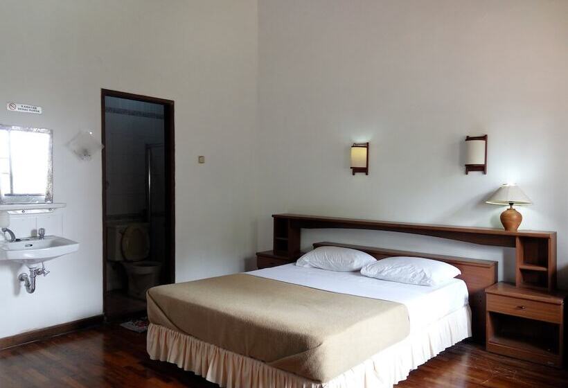 호텔 Berlian Resort