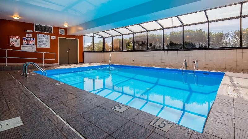 فندق Best Western Plus Boardman Inn & Suites