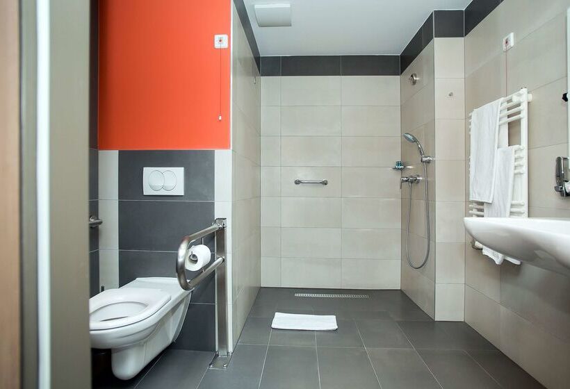 酒店 Best Western Plus Lakeside