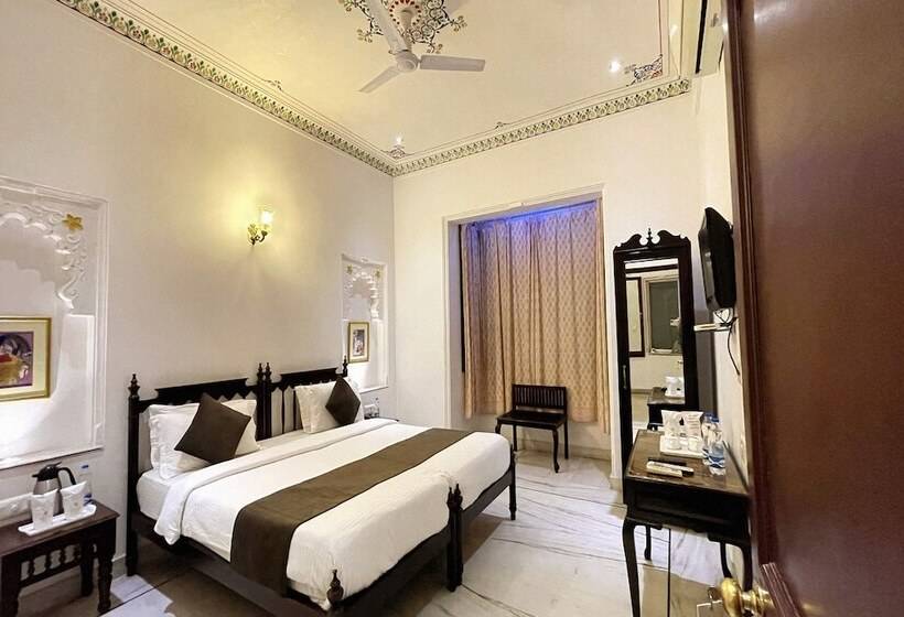 호텔 Boheda Palace