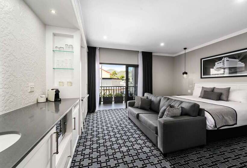 Ch Boutique Hotel & Apartments, Ascend Hotel Collection