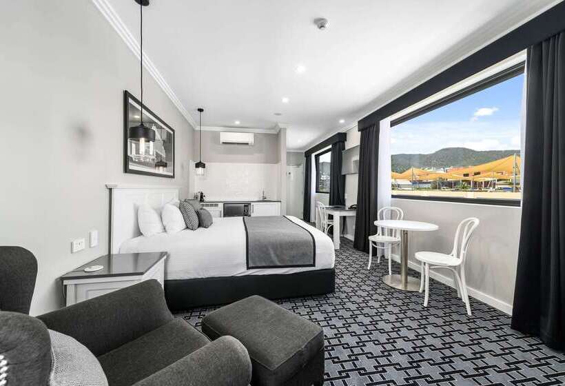 Ch Boutique Hotel & Apartments, Ascend Hotel Collection