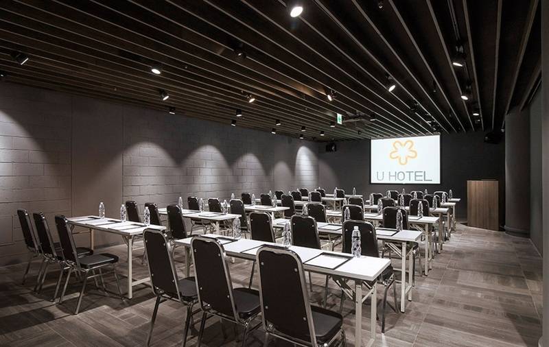 هتل Check Inn Taipei Nanjing