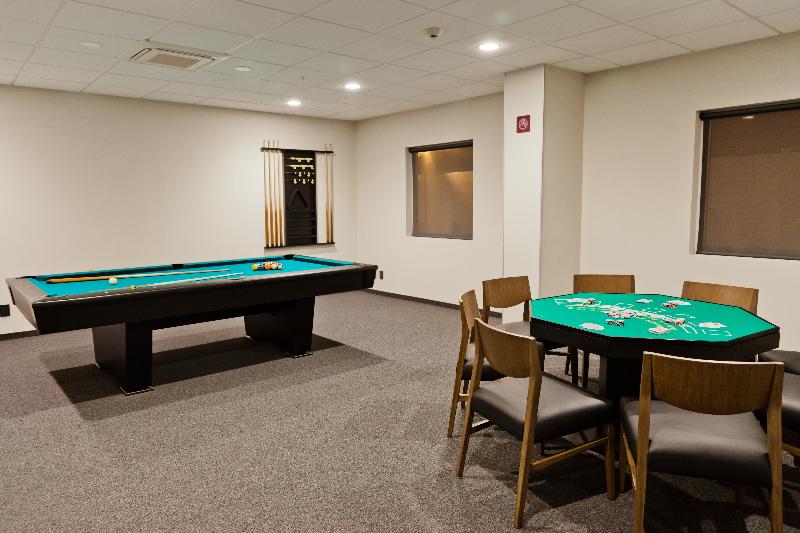 فندق City Express Suites Puebla Finsa