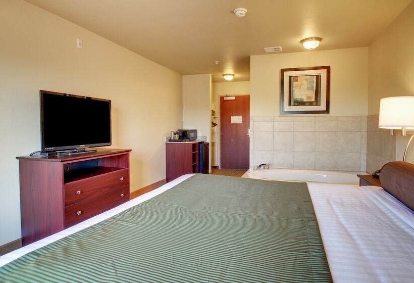 Cobblestone Hotel & Suites   Charlestown