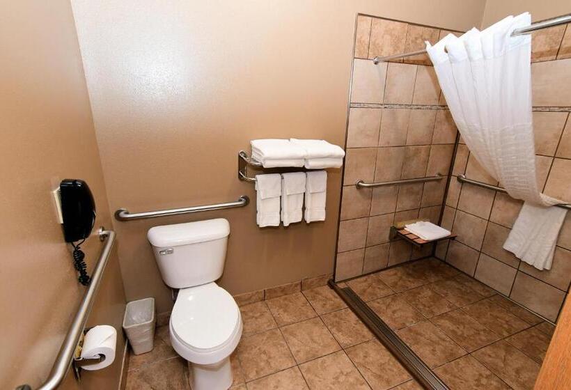 فندق Cobblestone Inn & Suites   Denison | Majestic Hills
