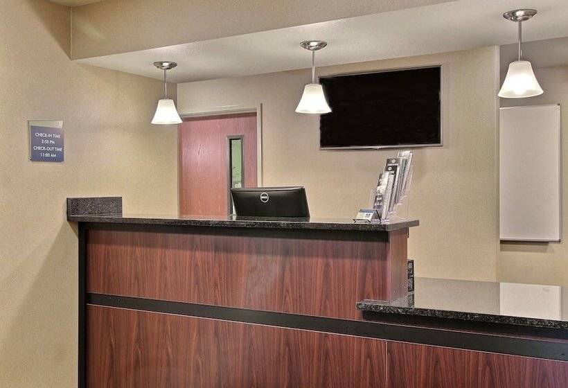 فندق Cobblestone Inn & Suites  Linton