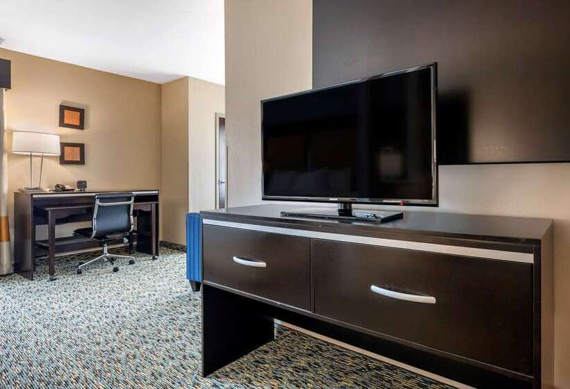 호텔 Comfort Suites Fort Lauderdale Airport South & Cruise Port