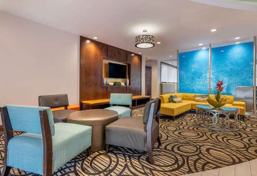 호텔 Comfort Suites Fort Lauderdale Airport South & Cruise Port