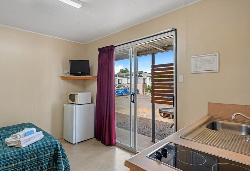 هتل Discovery Parks   Blackwater