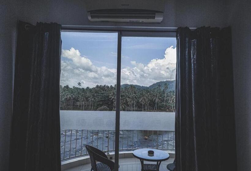 호텔 Elephant Park   New Deal! Half Off Airport Pickups Available