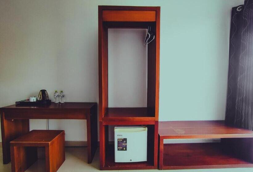 호텔 Elephant Park   New Deal! Half Off Airport Pickups Available