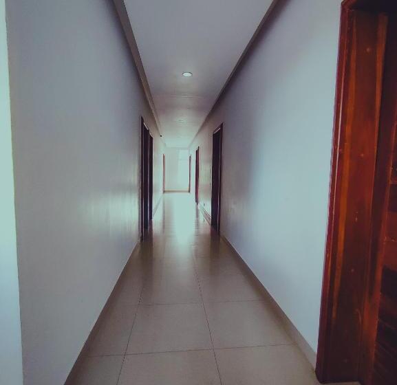 호텔 Elephant Park   New Deal! Half Off Airport Pickups Available