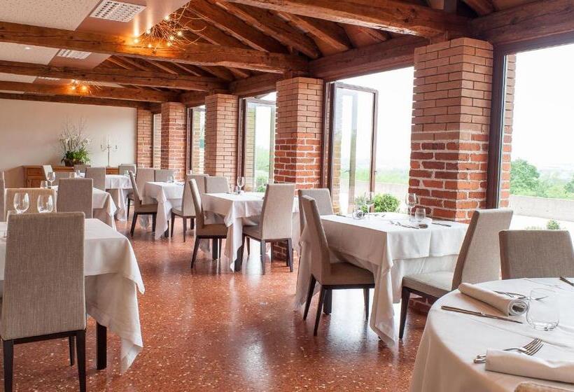 ホテル Elliot Osteria E Dormire In Collina