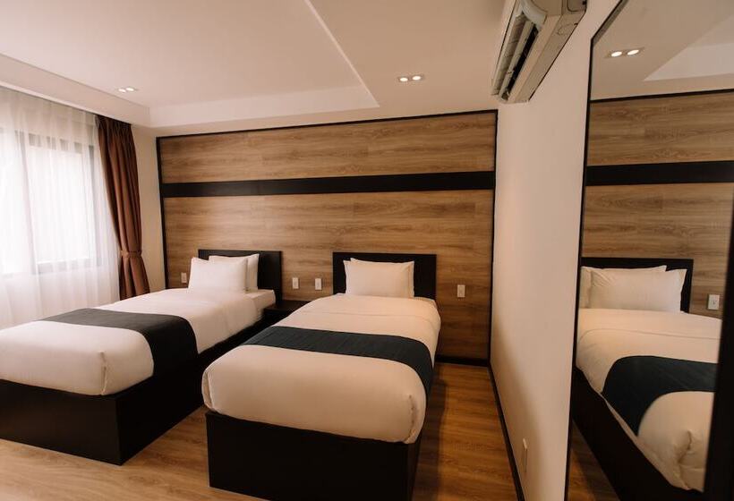 هتل The Chill Suites   City Center