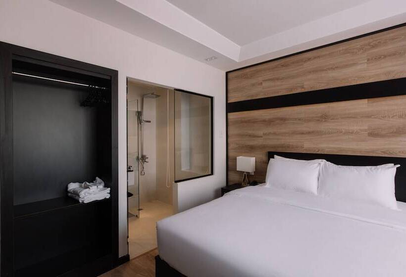 هتل The Chill Suites   City Center