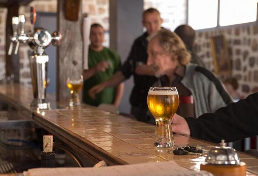 בית מלון כפרי Entre Nous