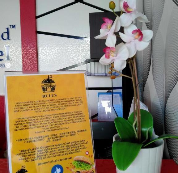 فندق Zamburger Enstek