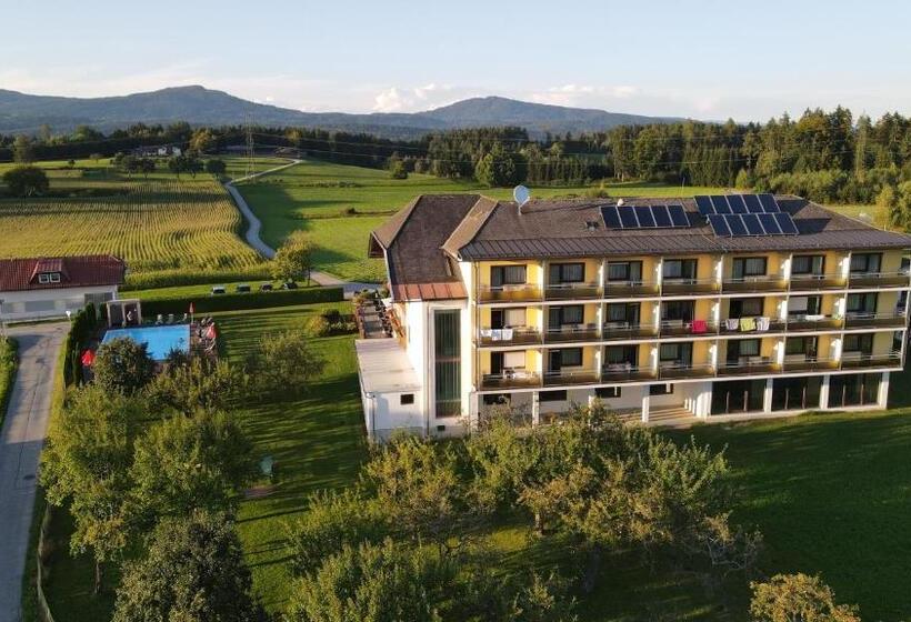 בית מלון כפרי Fantur