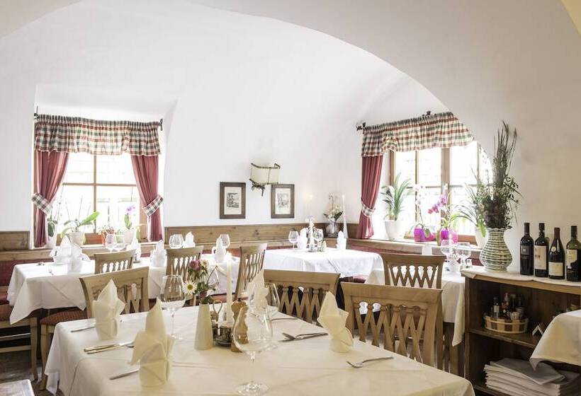 هتل Gasthof Andrelwirt Rauris