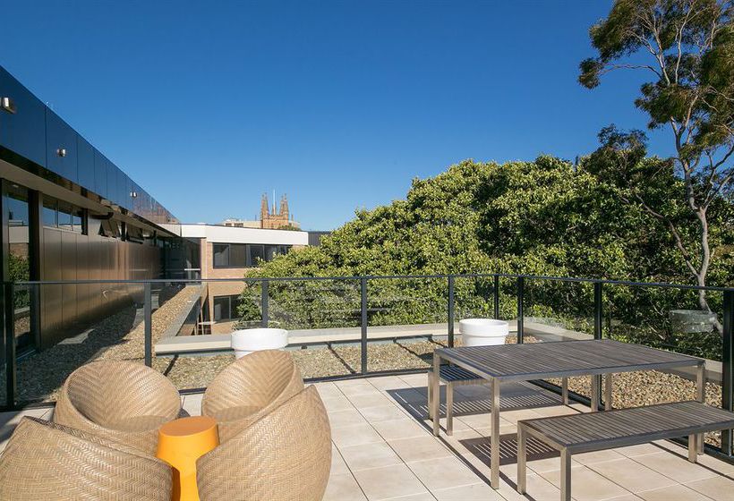 هتل Glebe Space Pop Up