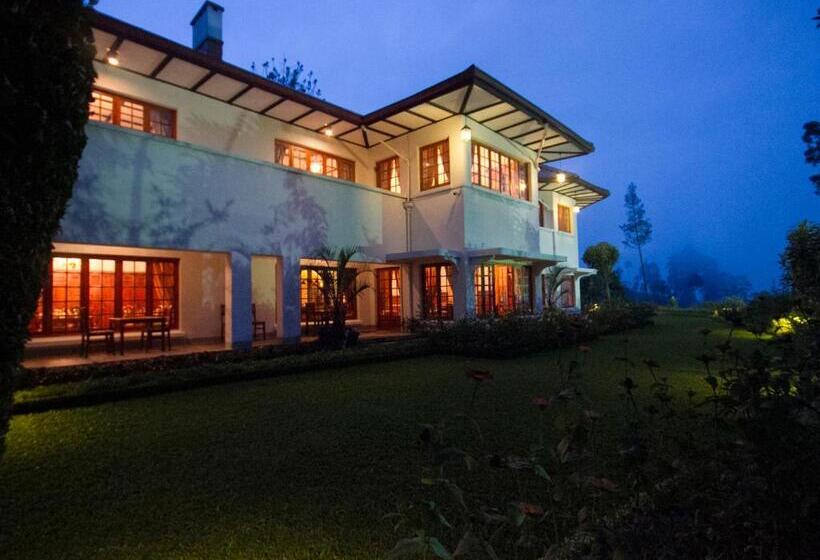 Отель Governor's Mansion