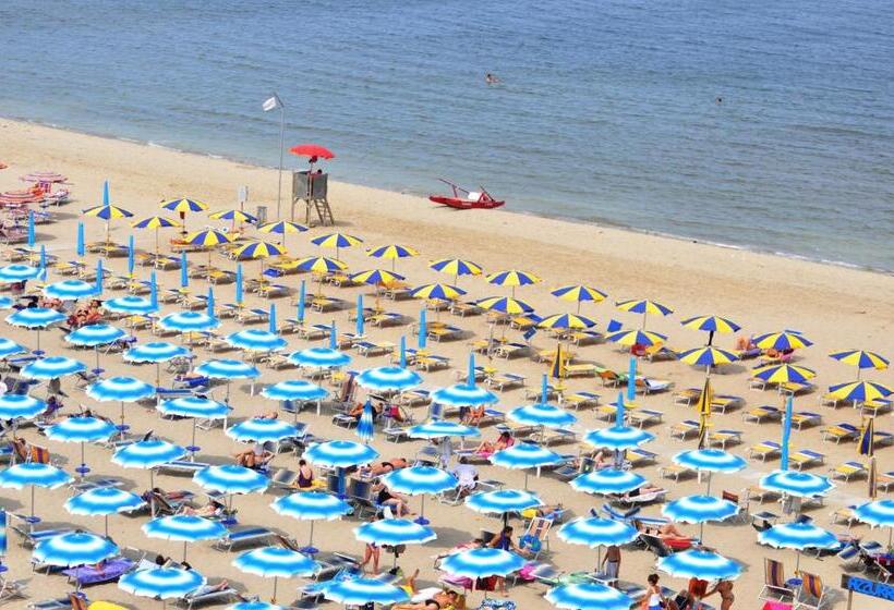 Grand Hotel Azzurra Club