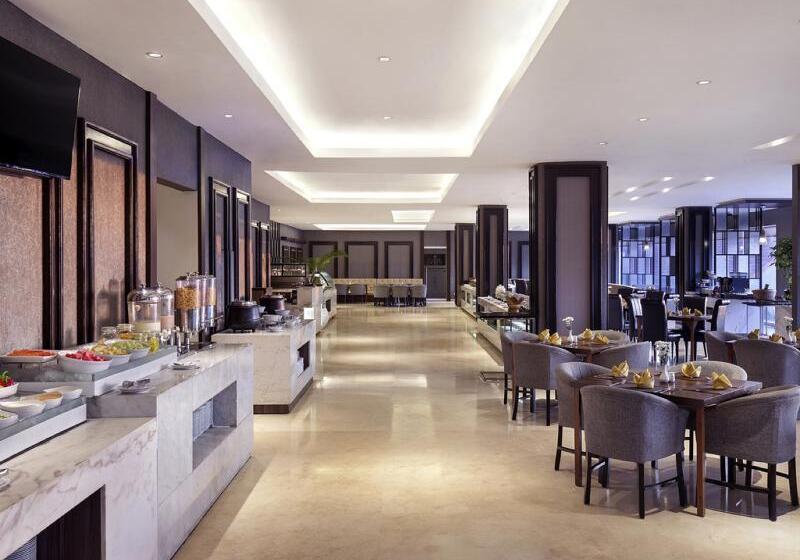 호텔 Grand Mercure Solo Baru