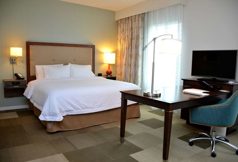 فندق Hampton Inn & Suites Deland